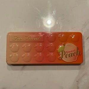 Too faced Sweet Peach
